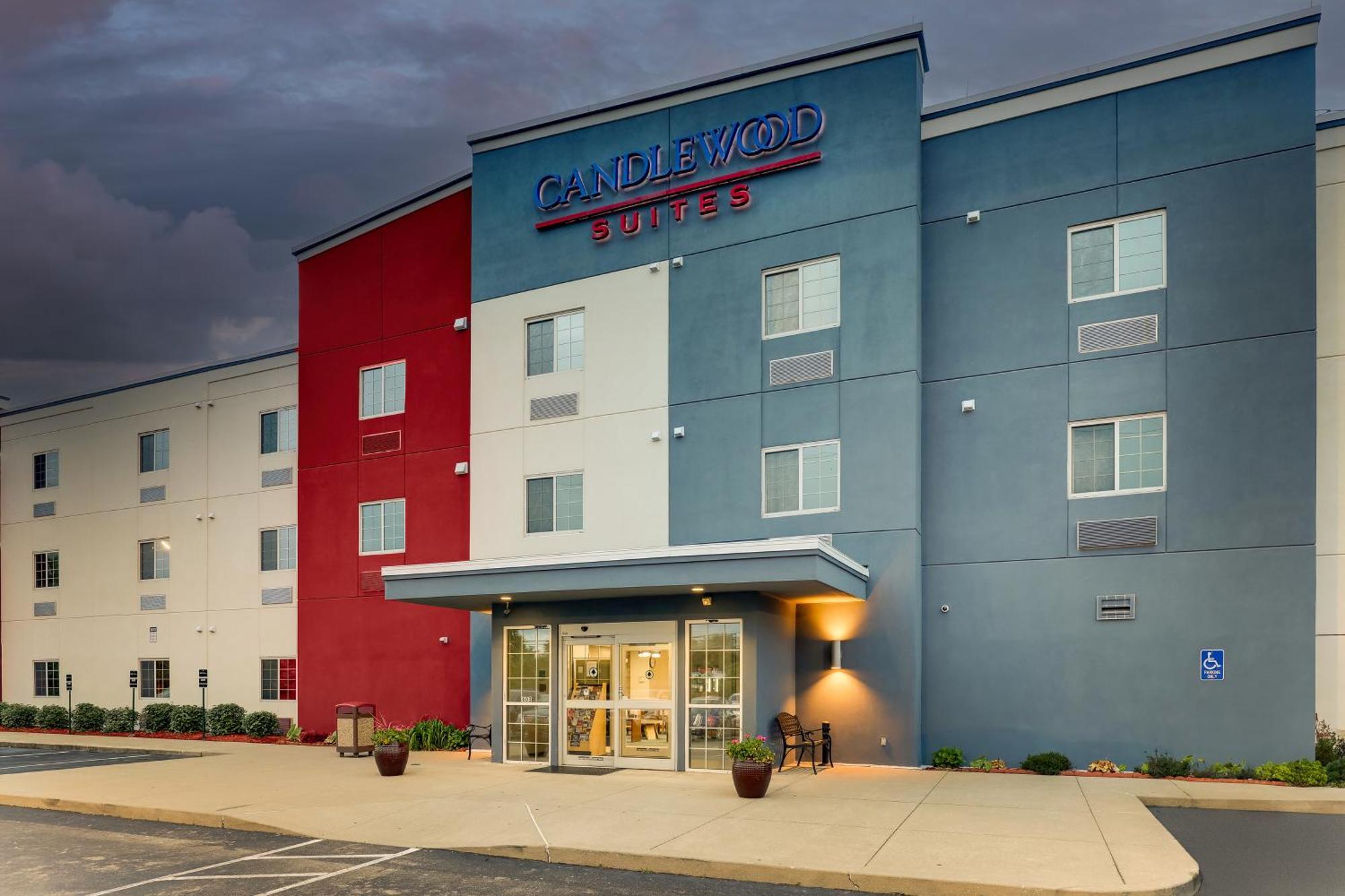 Candlewood Suites Lexington, An Ihg Hotel Экстерьер фото